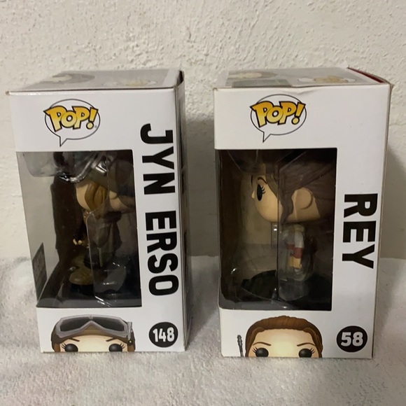 Star ⭐️ Wars/Loungefly/Ewok bag+REY/JYN POP Funko 5”